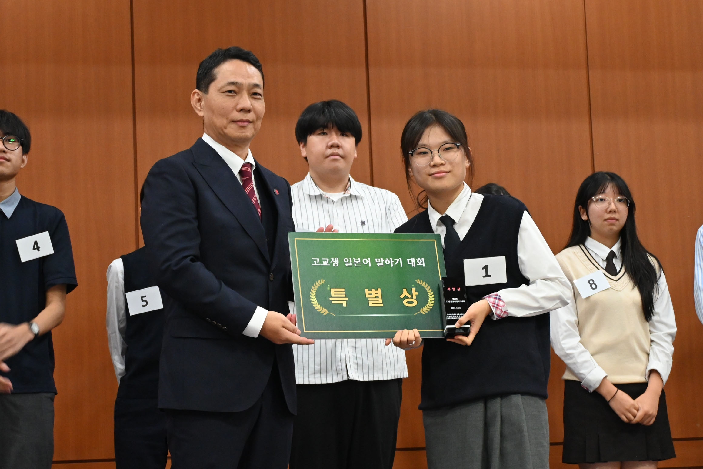特別賞受賞者3